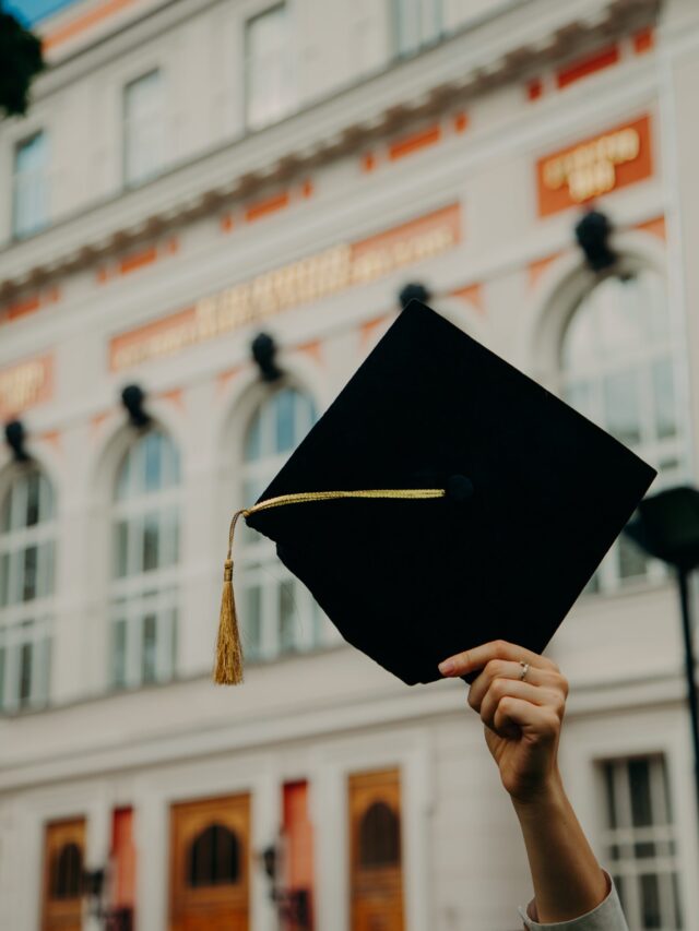 A PhD cap